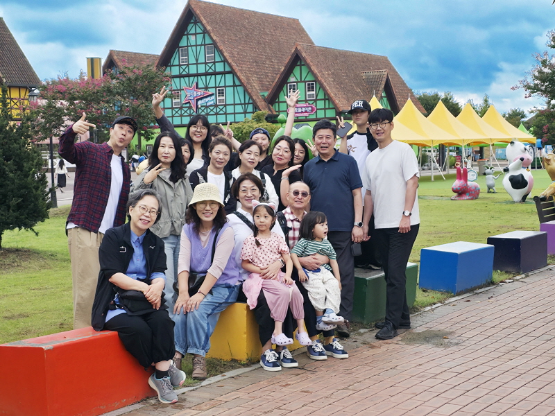 c13d08aeba143ab06a1e8b1373b782ca_1764313174_7473.jpg